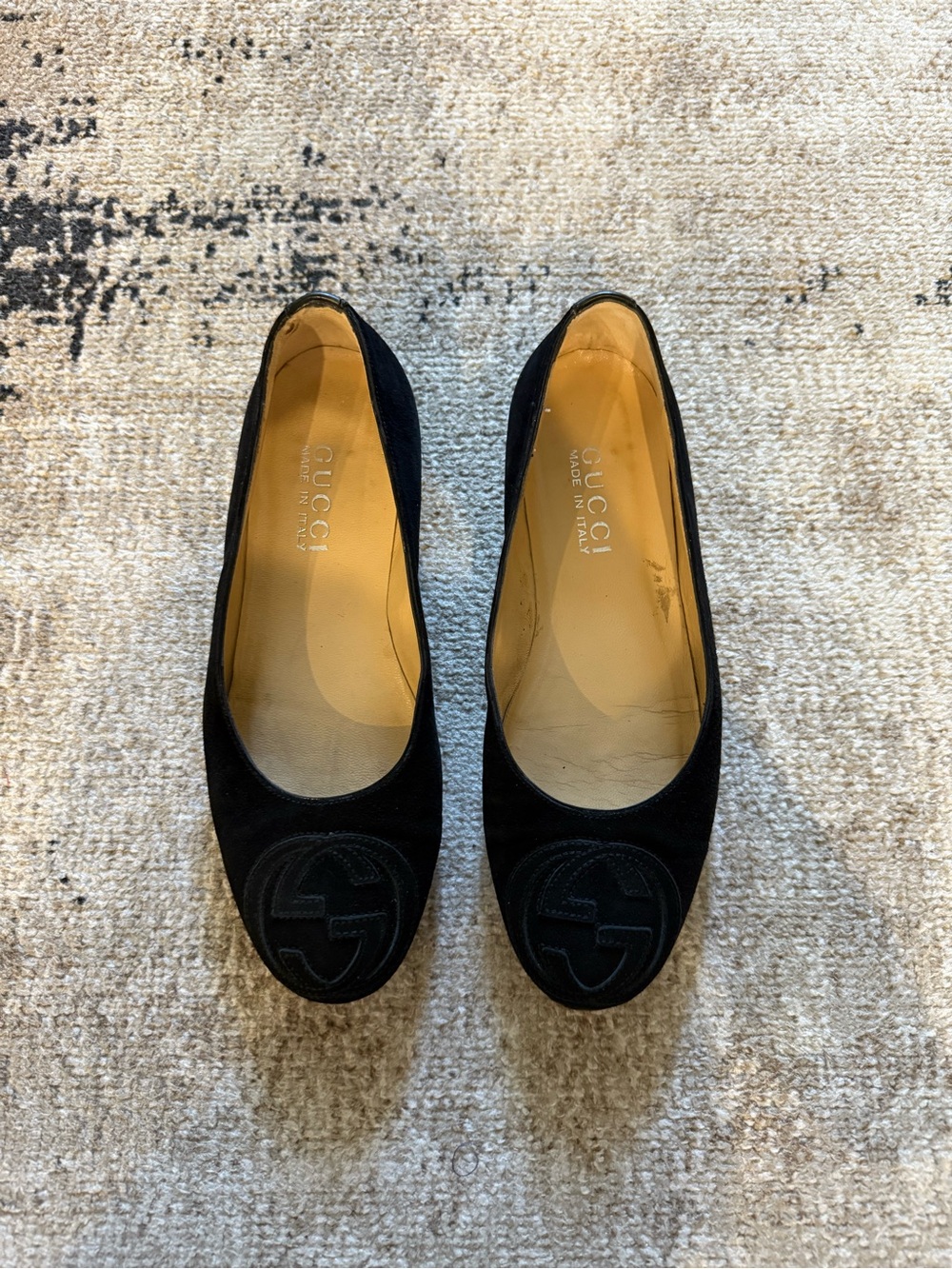 Gucci Black Suede Logo Round-Toe Flats